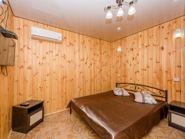 Suite №1 Della Luna (боковой вид на море) двухкомнатный, гостиничный комплекс «Tropicanka Resort Hotel», Кирилловка. Фото 5