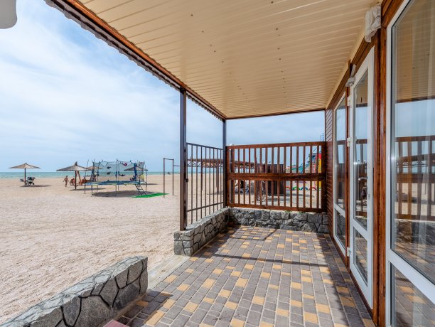 Студия №3 Della Luna (море) однокомнатный, гостиничный комплекс «Tropicanka Resort Hotel», Кирилловка. Фото 1