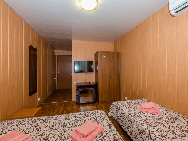 Junior Suite №2 однокомнатный, гостиничный комплекс «Tropicanka Resort Hotel», Кирилловка. Фото 5