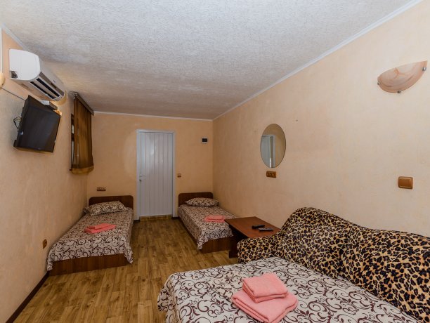 Junior Suite №26 однокомнатный, гостиничный комплекс «Tropicanka Resort Hotel», Кирилловка. Фото 10