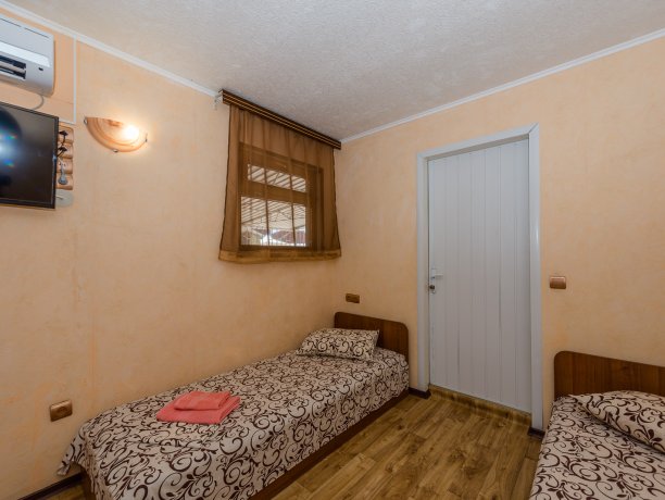 Junior Suite №26 однокомнатный, гостиничный комплекс «Tropicanka Resort Hotel», Кирилловка. Фото 11