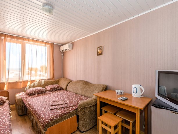 Стандарт №10 (1 к.) однокомнатный, гостиничный комплекс «Tropicanka Resort Hotel», Кирилловка. Фото 2