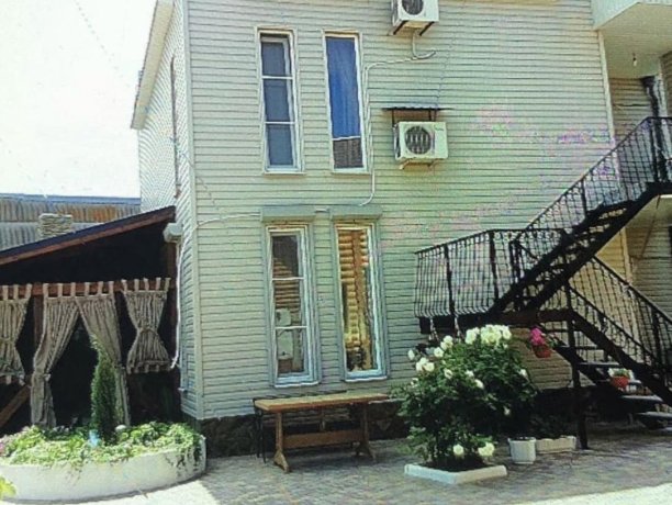 Люкс №2 (кот. 1) , база отдыха «Мир», Кирилловка. Фото 6