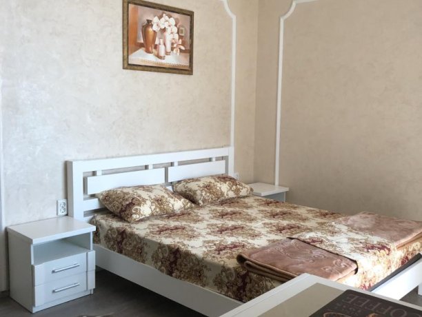 Люкс №4 (корп. 7) однокомнатный, база отдыха «Мир», Кирилловка. Фото 4