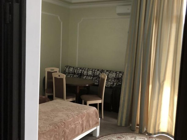 Люкс №6 (корп. 7) однокомнатный, база отдыха «Мир», Кирилловка. Фото 4