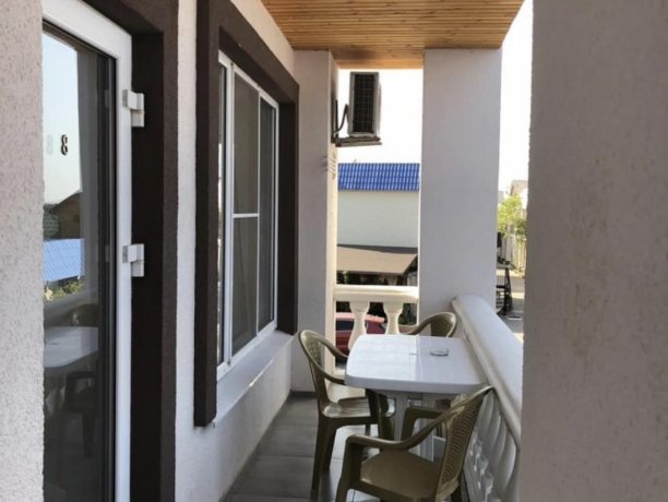 Люкс №8 (корп. 7) однокомнатный, база отдыха «Мир», Кирилловка. Фото 10