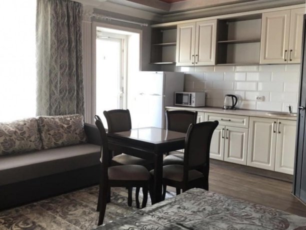 Люкс №8 (корп. 7) однокомнатный, база отдыха «Мир», Кирилловка. Фото 4