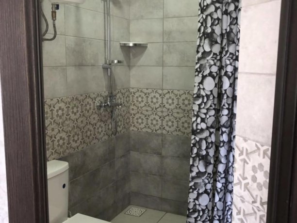 Люкс №8 (корп. 7) однокомнатный, база отдыха «Мир», Кирилловка. Фото 8