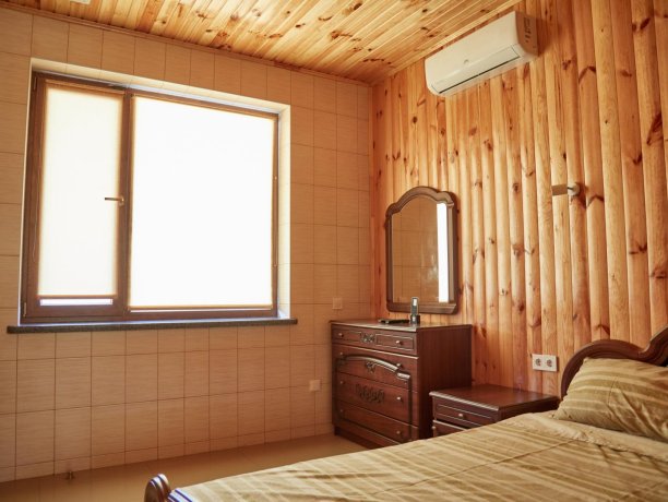 Апартаменты-студио вид на море №67 (корп. 1) двухкомнатный, база отдыха «Автомобилист», Кирилловка. Фото 3