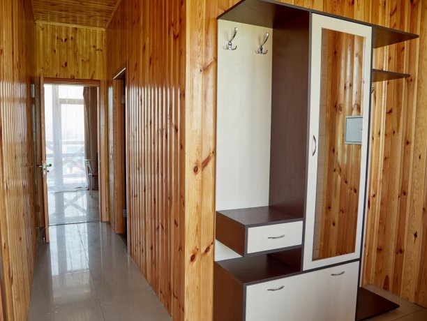 Апартаменты-студио вид на море №67 (корп. 1) двухкомнатный, база отдыха «Автомобилист», Кирилловка. Фото 6