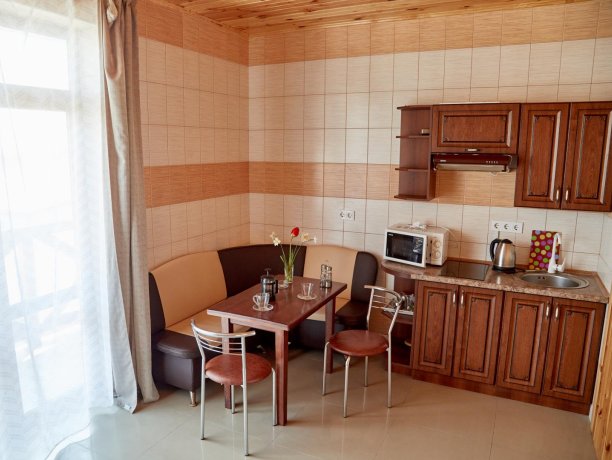 Апартаменты-студио вид на море №67 (корп. 1) двухкомнатный, база отдыха «Автомобилист», Кирилловка. Фото 8