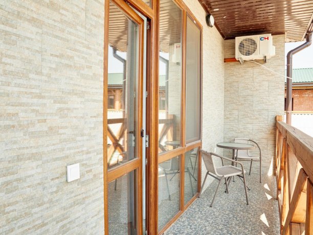 Апартаменты-студио вид на море №68 (корп. 1) двухкомнатный, база отдыха «Автомобилист», Кирилловка. Фото 10