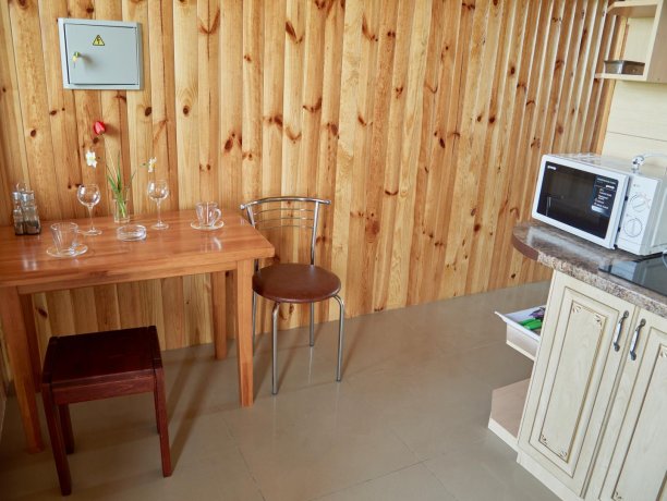 Апартаменты вид на море №61 (корп. 1) двухкомнатный, база отдыха «Автомобилист», Кирилловка. Фото 6