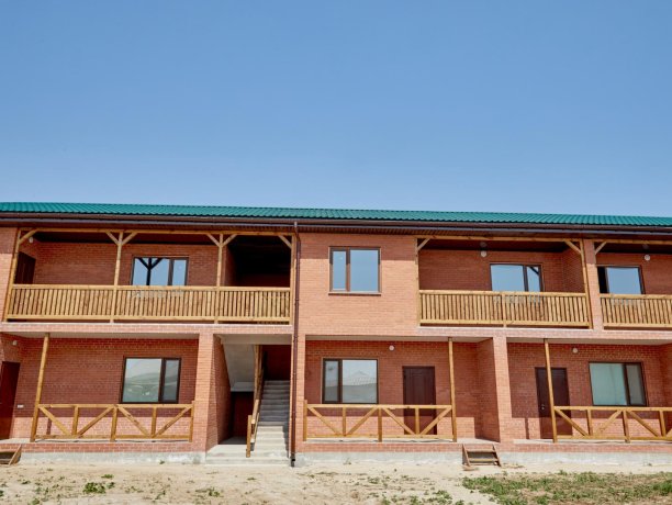 Семейный-люкс вид на море №89 (корп. 2) двухкомнатный, база отдыха «Автомобилист», Кирилловка. Фото 12