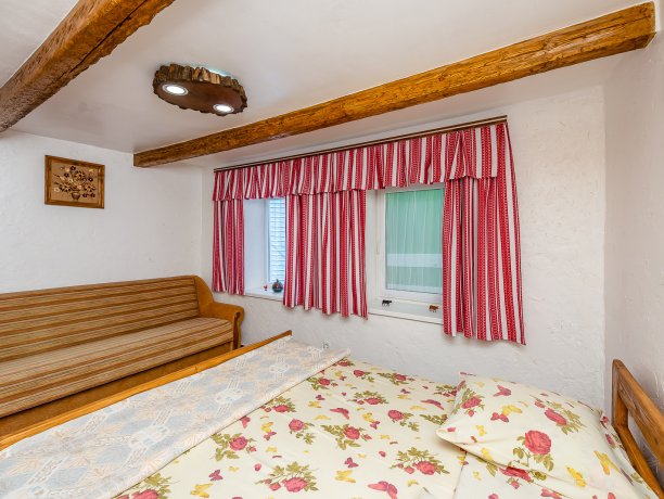 Люкс Батькiвська Хата №1 трехкомнатный, частный сектор «Гостевой Дом «Батькивська Хата»», Кирилловка. Фото 5