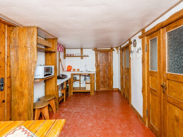 Люкс Батькiвська Хата №1 трехкомнатный, частный сектор «Гостевой Дом «Батькивська Хата»», Кирилловка. Фото 4