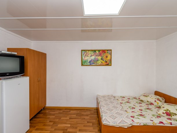 Домик Стандарт №5 однокомнатный, частный сектор «Гостевой Дом «Батькивська Хата»», Кирилловка. Фото 4