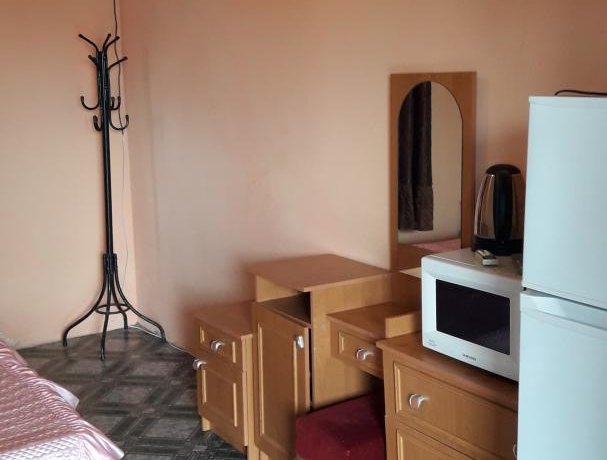 Люкс №3 Коралл однокомнатный, база отдыха «Азов Коралл», Кирилловка. Фото 2