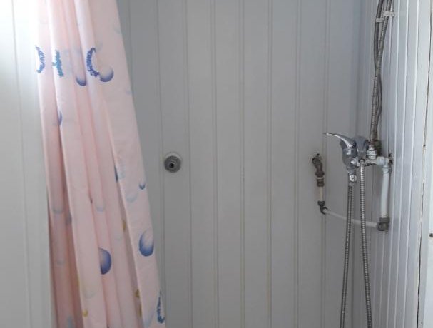 Семейный-люкс №2 Коралл двухкомнатный, база отдыха «Азов Коралл», Кирилловка. Фото 6