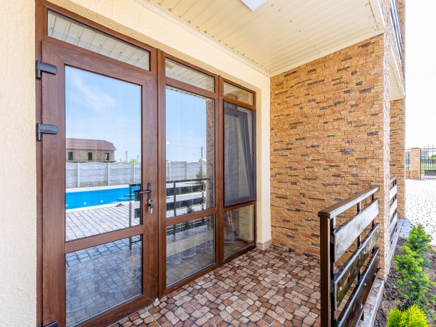 Люкс №4 однокомнатный, гостевой дом «Агат», Кирилловка. Фото 5