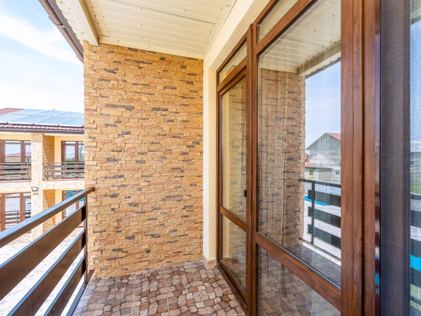 Люкс №14 однокомнатный, гостевой дом «Агат», Кирилловка. Фото 5