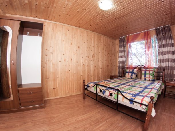 Коттедж №1 трехкомнатный, коттедж «Федотова Коса», Кирилловка. Фото 9