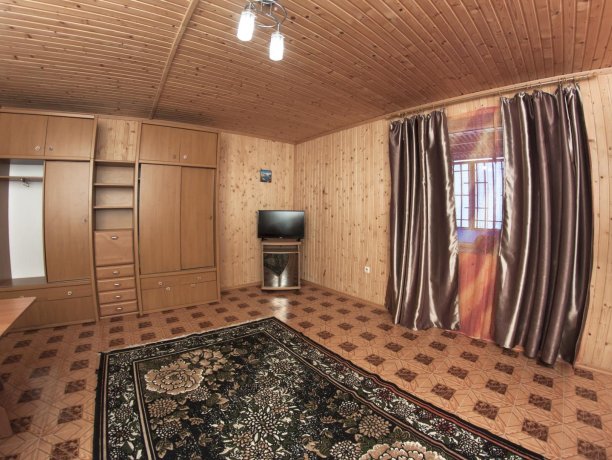 Коттедж №5 трехкомнатный, коттедж «Федотова Коса», Кирилловка. Фото 2