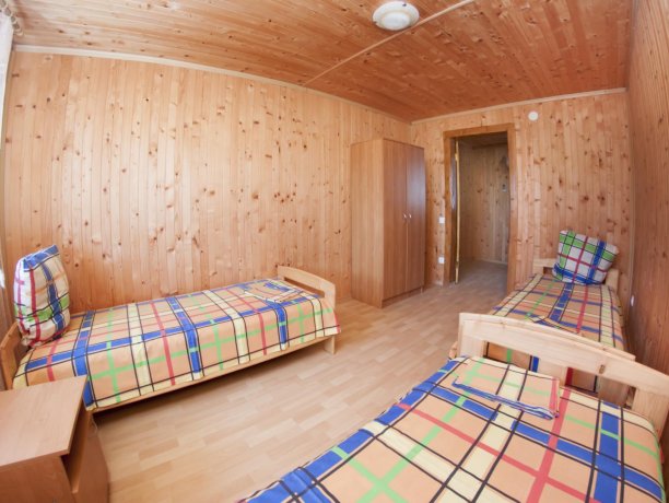 Коттедж №3 трехкомнатный, коттедж «Федотова Коса», Кирилловка. Фото 7