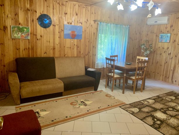 Коттедж №8 трехкомнатный, коттедж «Федотова Коса», Кирилловка. Фото 2