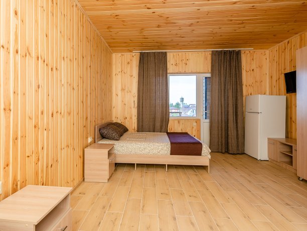 Люкс №9 (2 к.) однокомнатный, гостевой дом «Adamant», Кирилловка. Фото 2