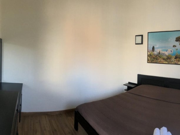 Семейный-люкс 50 двухкомнатный, база отдыха «Azov le Chalet», Кирилловка. Фото 7