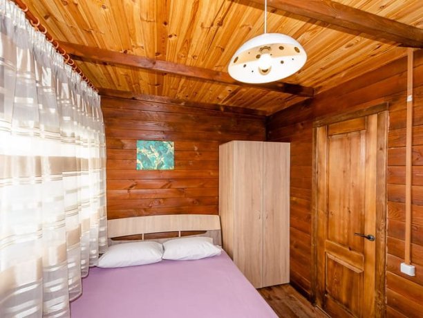 Люкс без кухни, №6 однокомнатный, база отдыха «Нептун», Приморск. Фото 1