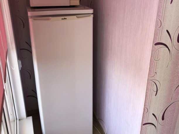 Полулюкс №9 (4 м.) однокомнатный, база отдыха «Гостиный двор», Кирилловка. Фото 3