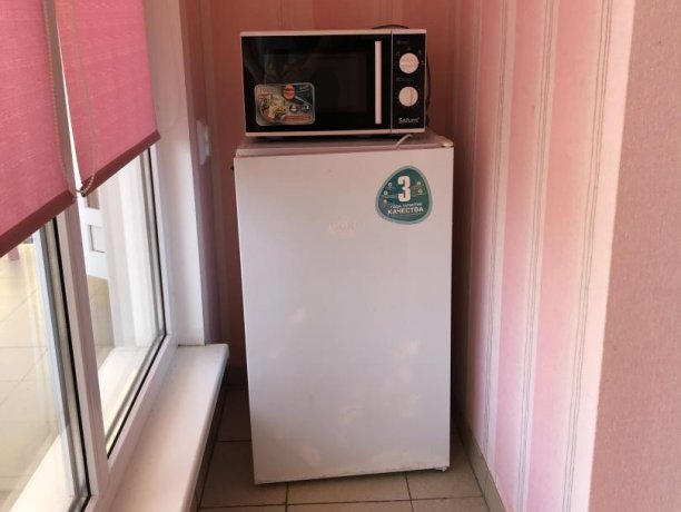 Полулюкс №12 (3 м.) однокомнатный, база отдыха «Гостиный двор», Кирилловка. Фото 3