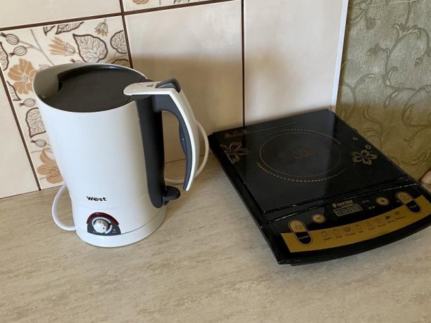 Семейный-люкс №36 однокомнатный, база отдыха «Гостиный двор», Кирилловка. Фото 3