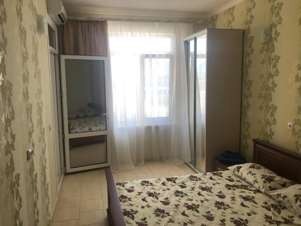 Люкс №53 (2 ком.) двухкомнатный, база отдыха «Гостиный двор», Кирилловка. Фото 4