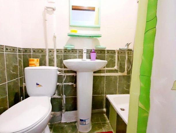 Люкс №5 однокомнатный, база отдыха «Алекси», Кирилловка. Фото 3