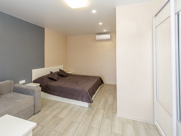 Люкс №1 однокомнатный, гостевой дом «LIBERTY», Кирилловка. Фото 1