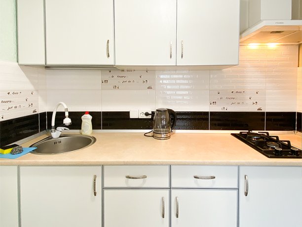 Люкс №1 трехкомнатный, коттедж «Танитедж», Кирилловка. Фото 4