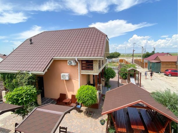 Люкс №1 трехкомнатный, коттедж «Танитедж», Кирилловка. Фото 3