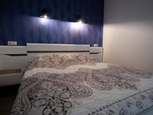 Люкс №7 однокомнатный, коттедж «Танитедж», Кирилловка. Фото 4