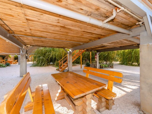 Коттедж №1 трехкомнатный, база отдыха «Маричка», Кирилловка. Фото 8