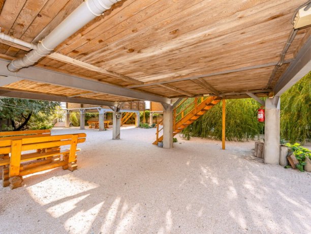 Коттедж №9 трехкомнатный, база отдыха «Маричка», Кирилловка. Фото 18