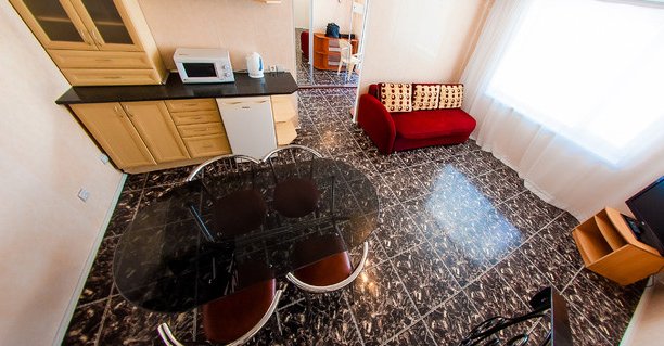 Коттедж №4 двухкомнатный, база отдыха «Фрегат», Кирилловка. Фото 3