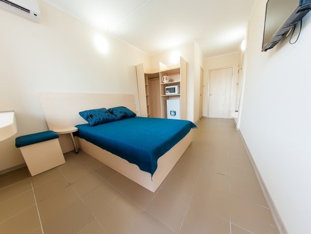 Стандарт №202 однокомнатный, база отдыха «Фрегат», Кирилловка. Фото 1