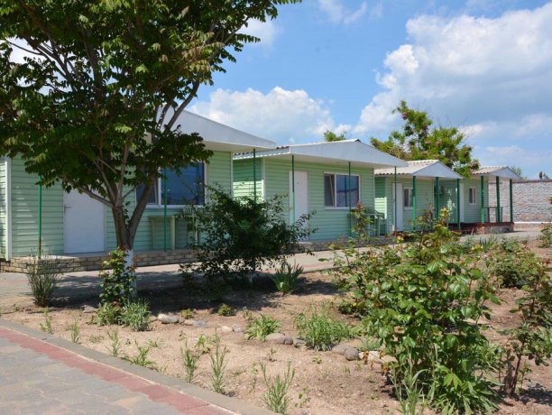 Домик №16 однокомнатный, база отдыха «Фрегат», Кирилловка. Фото 7