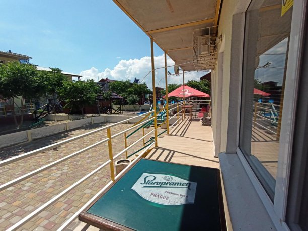 Полулюкс №2 (1 корп) однокомнатный, база отдыха «Золотое Руно», Кирилловка. Фото 1