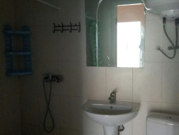 Люкс №1 (2 корп) однокомнатный, база отдыха «Золотое Руно», Кирилловка. Фото 1