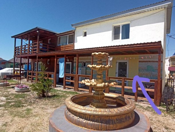 Люкс №1 VIP однокомнатный, база отдыха «Золотое Руно», Кирилловка. Фото 2