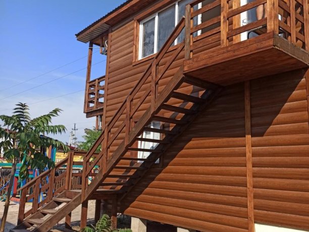 Люкс №5 VIP однокомнатный, база отдыха «Золотое Руно», Кирилловка. Фото 4